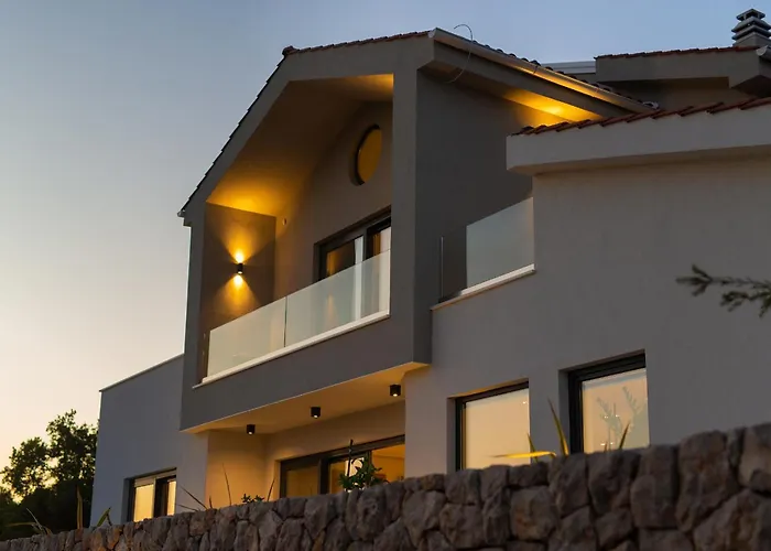 Villa Aurum With Sauna And Gym