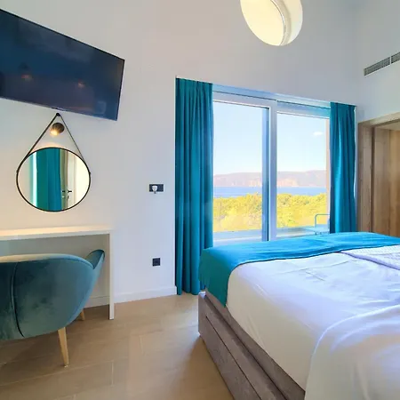 Aurum With Sauna And Gym Vila Pinezići