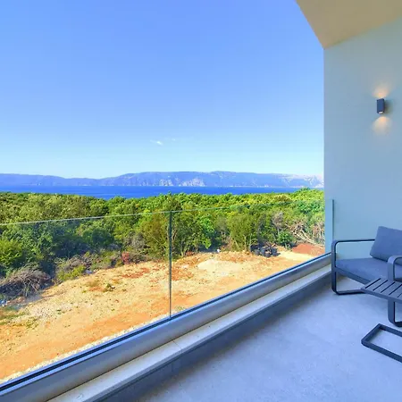 Villa Aurum With Sauna And Gym