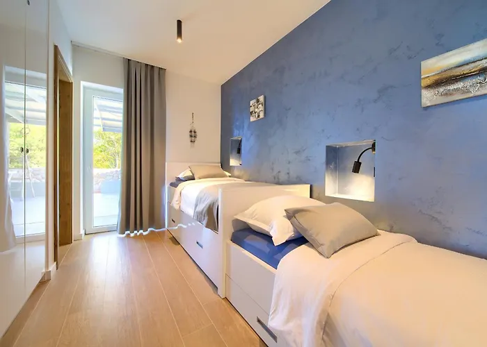Aurum With Sauna And Gym Villa *