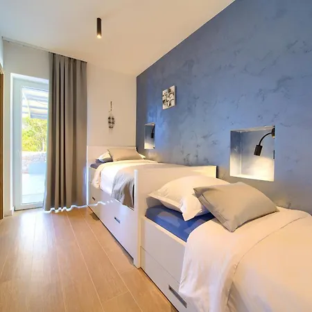 Aurum With Sauna And Gym Vila *