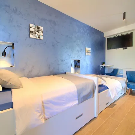 Aurum With Sauna And Gym Vila Pinezici (Krk)