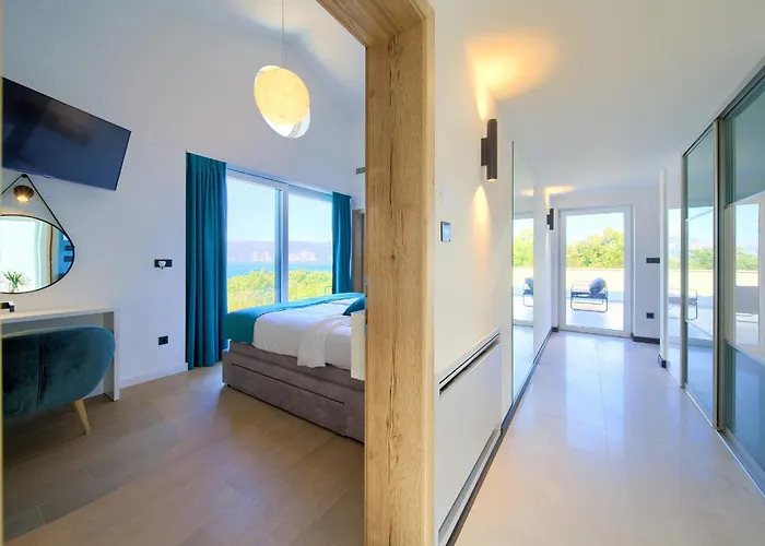 Aurum With Sauna And Gym Villa Pinezići
